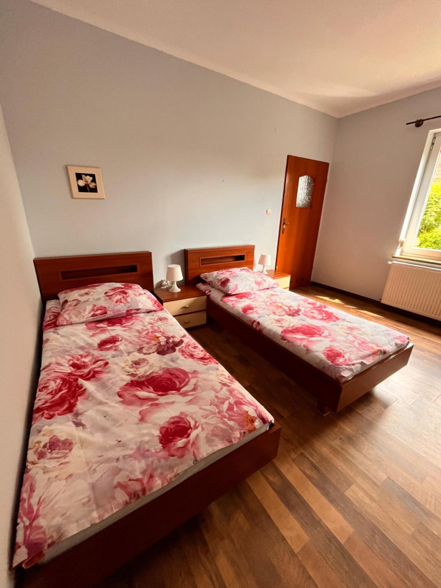 Noclegi Przy Stajni Senny - Horse Riding Łeba Kamer foto